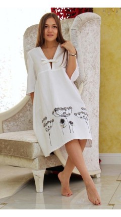 Dress with embroidery